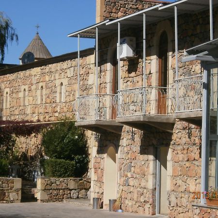 Noravank's Hotel Areni Exteriör bild