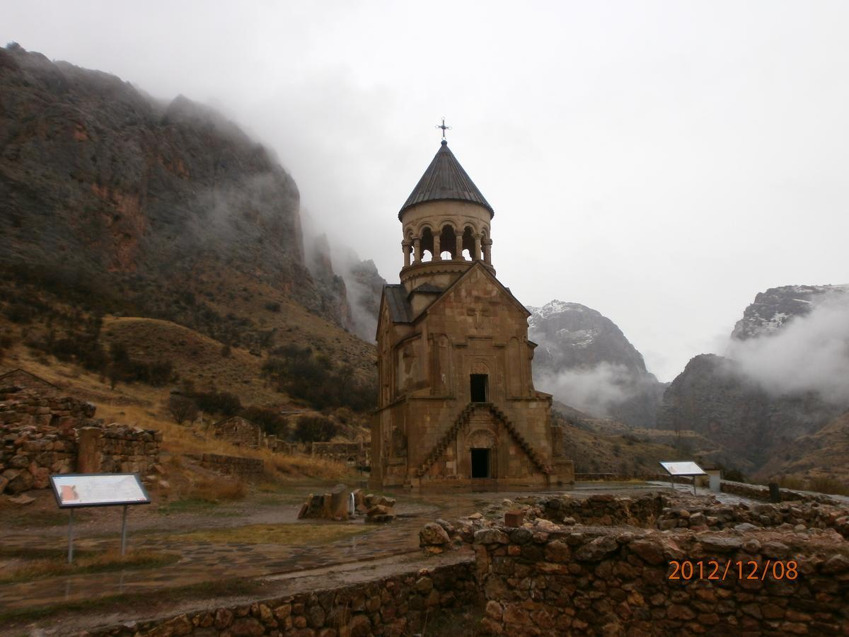 Noravank's Hotel Areni Exteriör bild